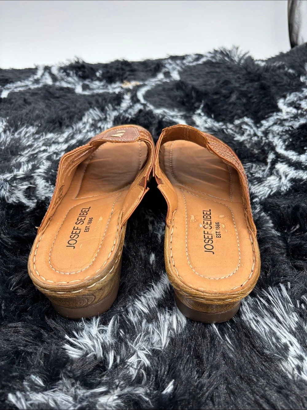 Josef Seibel brown leather slide on Catalonia 77 Sandal wedge shoes  37 (6.5-7)
